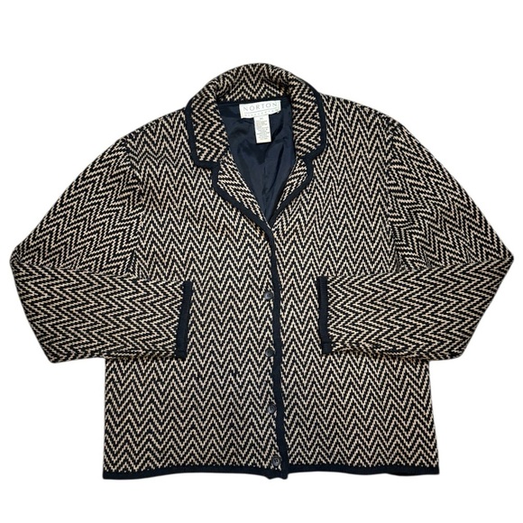 Norton McNaughton Jackets & Blazers - Vintage Norton McNaughton Black Cream Chevron Knit Jacket Women’s XL Retro